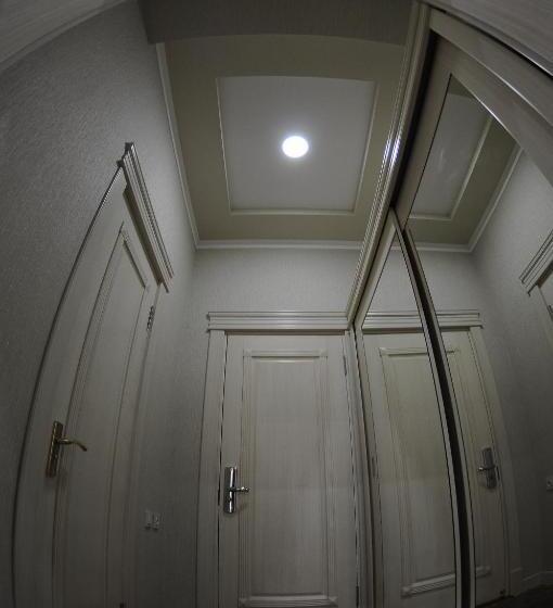 اتاق استاندارد, Afrosiyob