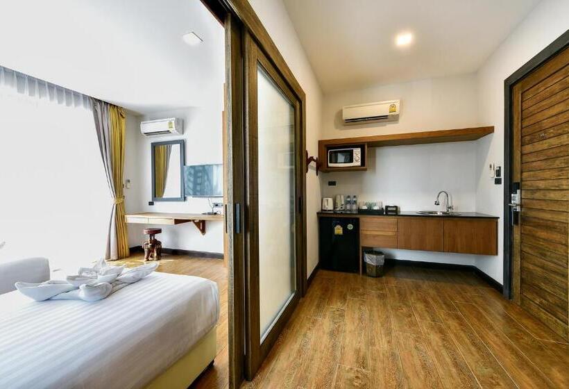 Quarto Deluxe, Casa Bella Phuket