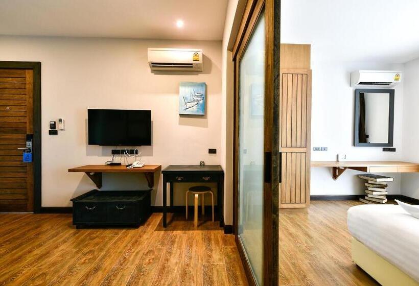 Quarto Estandar, Casa Bella Phuket