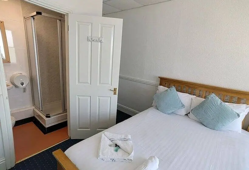 オーシャンビュースタンダードルーム, Cardigan And Celtic Bay Guest House