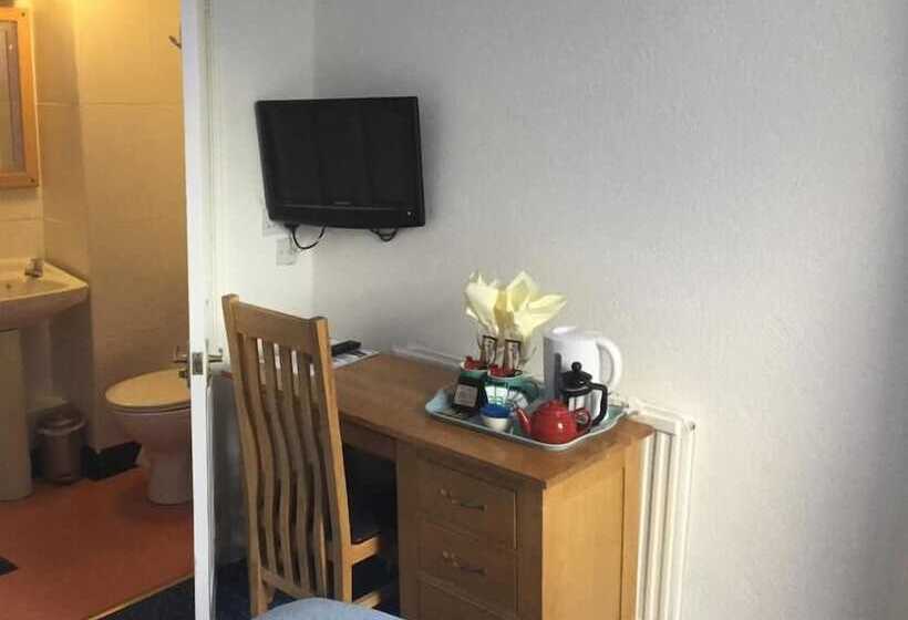 חדר סטנדרט, Cardigan And Celtic Bay Guest House