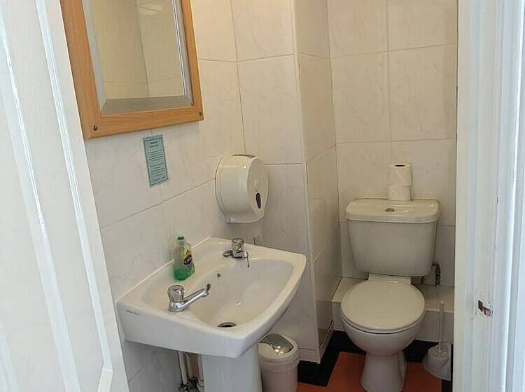 חדר סטנדרט, Cardigan And Celtic Bay Guest House