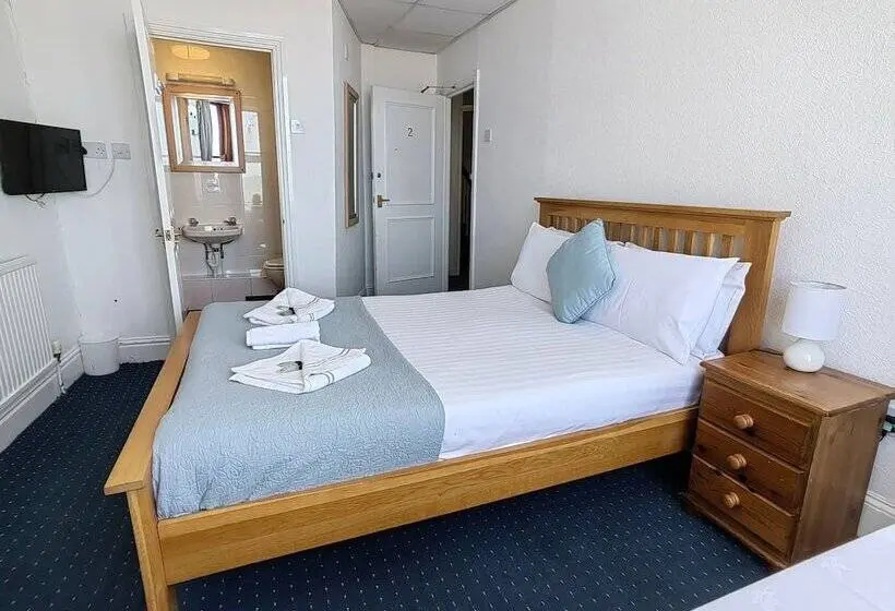 オーシャンビュースーペリアールーム, Cardigan And Celtic Bay Guest House