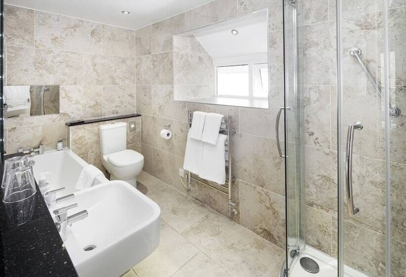 バルコニー付きデラックスルーム, Hawksmoor Guest House