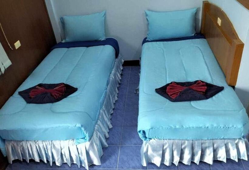 Standardzimmer mit Meerblick, Tanyaporn House