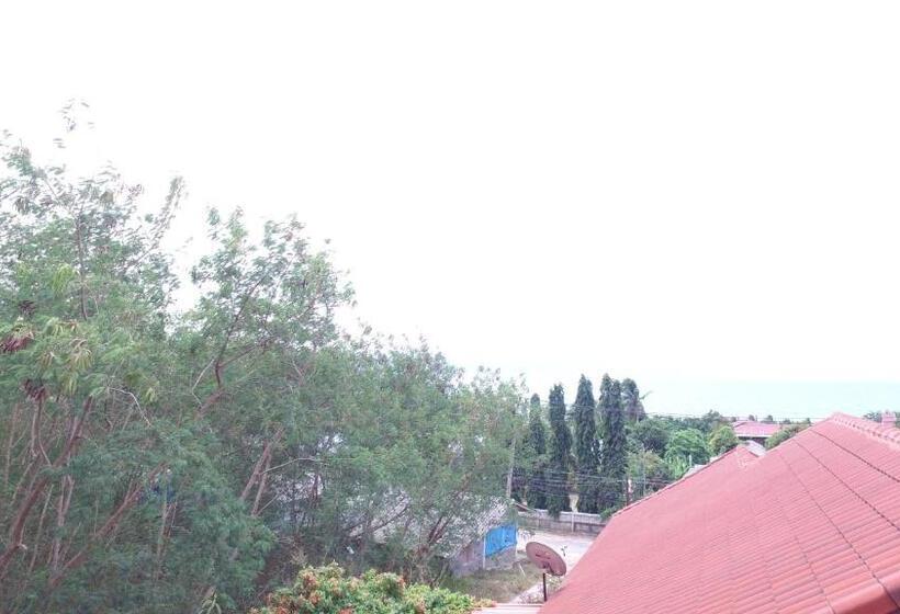Standardzimmer mit Meerblick, Tanyaporn House