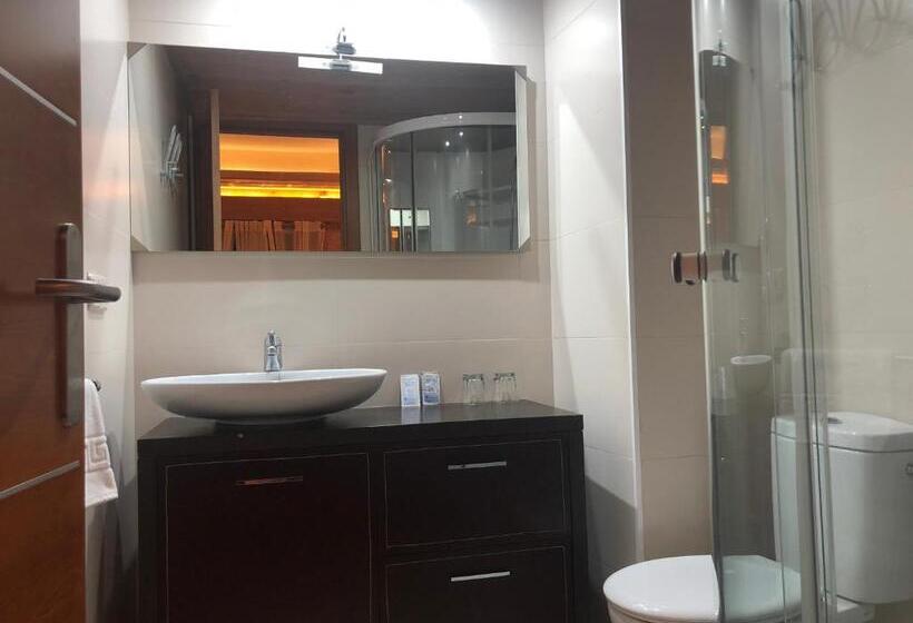 스탠다드 룸, Hostal Piteus