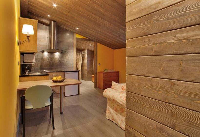 침실 2개 아파트, Hostal Piteus