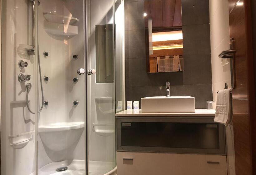 Номер Стандарт, Hostal Piteus
