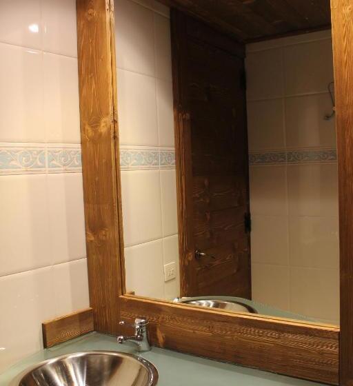 Апартаменты 1 Спальня, Hostal Piteus