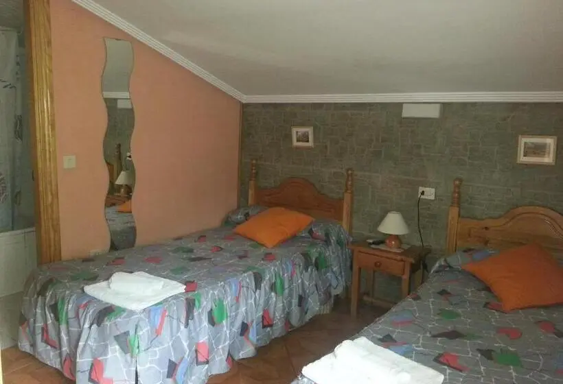 スタンダードルーム, Hostal La Collada De Aralla