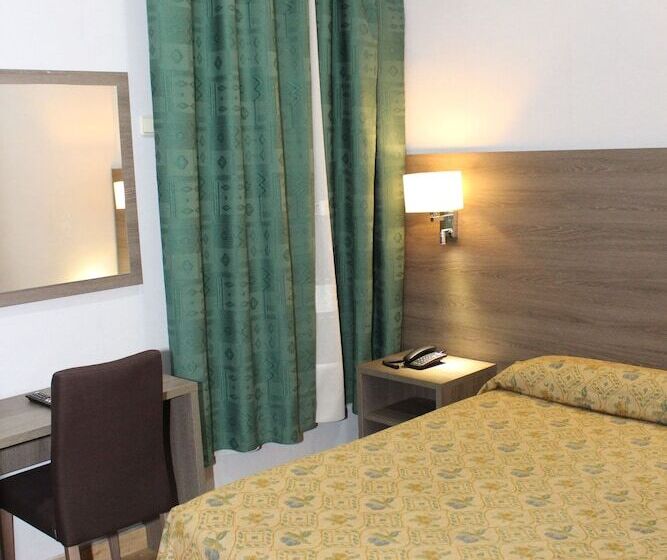 اتاق سوپریور, Nacional Melilla