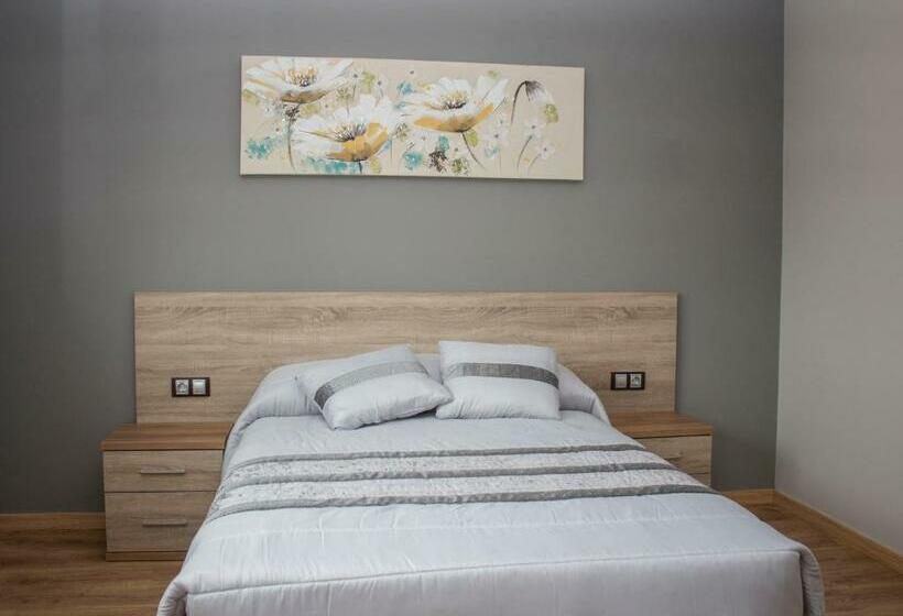 استودیوی لوکس, O Vendaval Hostal Restaurante