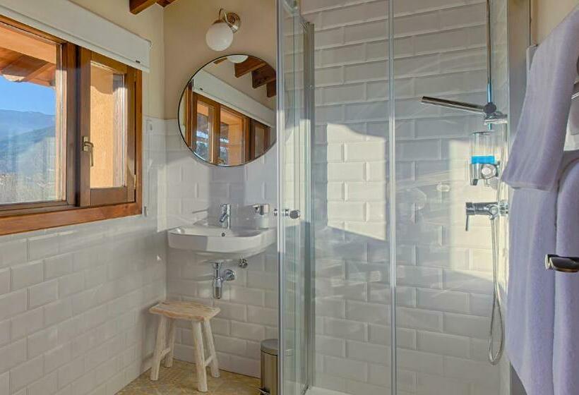 اتاق استاندارد, Sabina