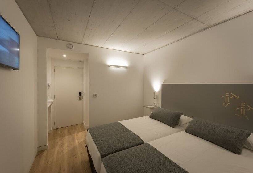 غرفة قياسية, Semprefisterra