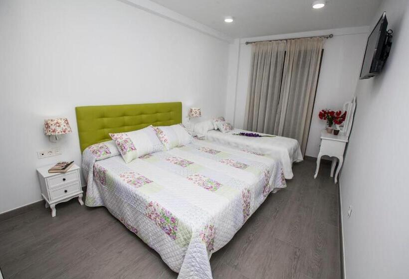 חדר סטנדרט לשלושה, Hostal Boutique Bajamar