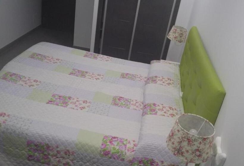 חדר סטנדרט לארבעה, Hostal Boutique Bajamar