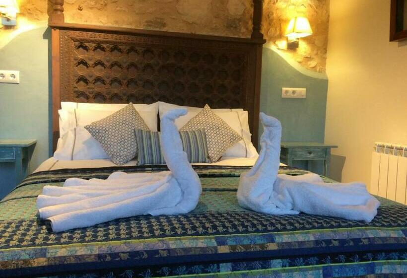 اتاق لوکس با بالکن, Los Cuatro Vientos B&b