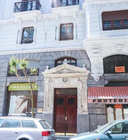 اتاق استاندارد با سرویس بهداشتی مشترک, Kasa Ronda   Adults Only