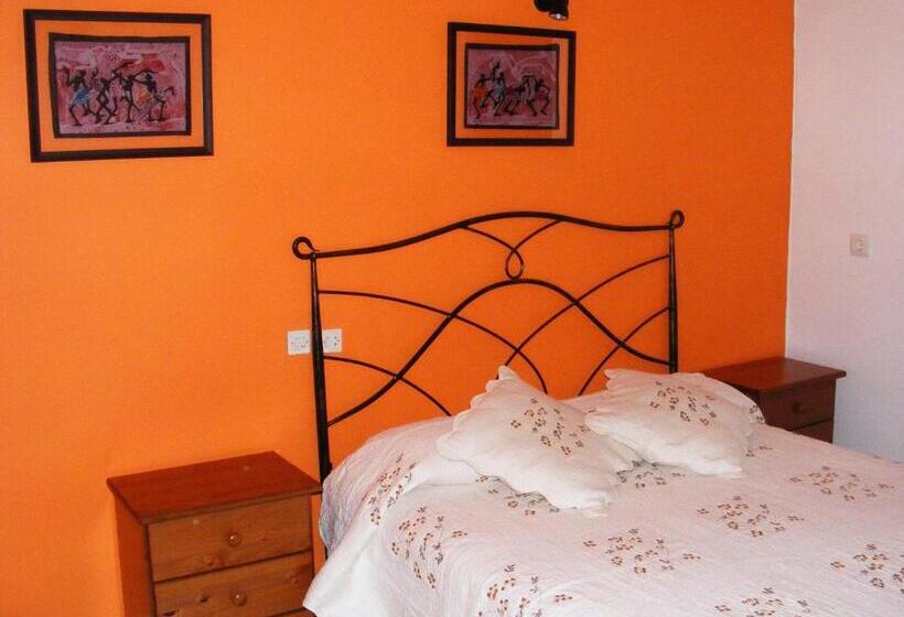 اتاق استاندارد, Hostal Avenida