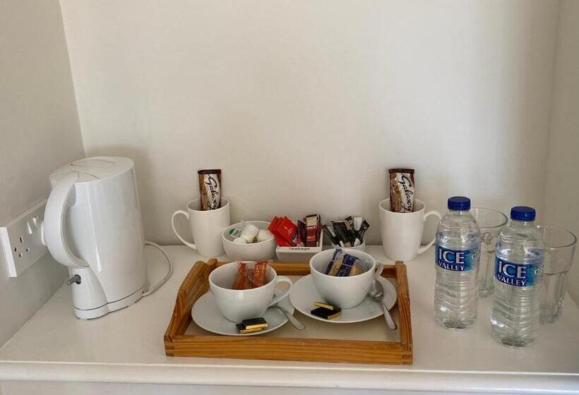 キングサイズベッドのスイートルーム, Gretenham B&b