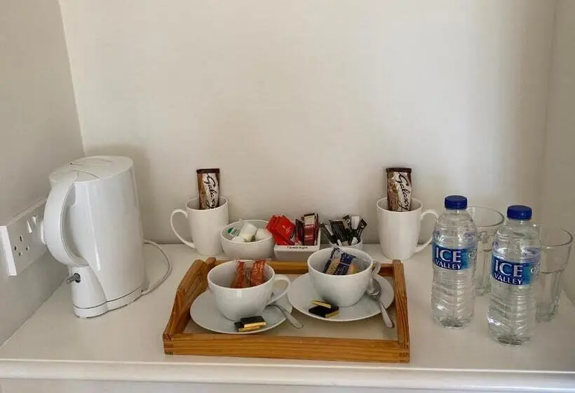 キングサイズベッドのスイートルーム, Gretenham B&b
