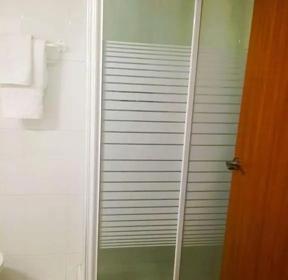 اتاق استاندارد, Hostal Europa