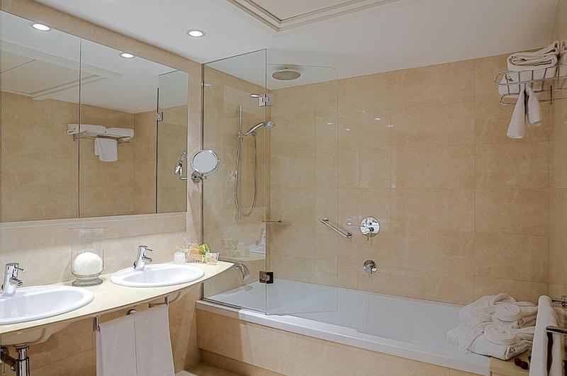 اتاق استاندارد, Hostal Europa