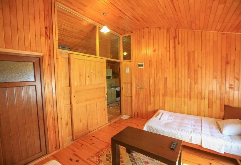 בקתה סטנדרטית, Cinderella Pansiyon