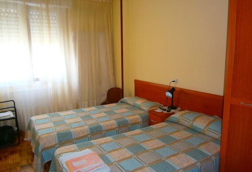 Номер Стандарт Совместная Ванная, Pensión Mari Asun