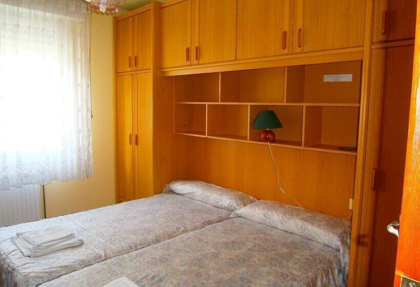 Номер Стандарт Совместная Ванная, Pensión Mari Asun