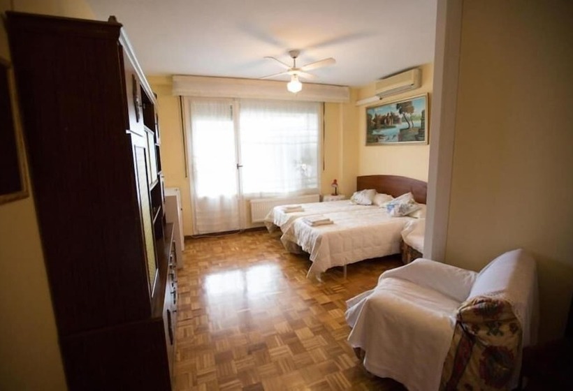 Номер Стандарт Трехместный, Pensión Mari Asun