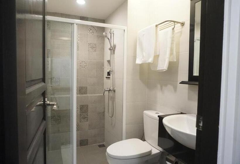 스탠다드 룸 킹사이즈 침대, Marquise Boutique