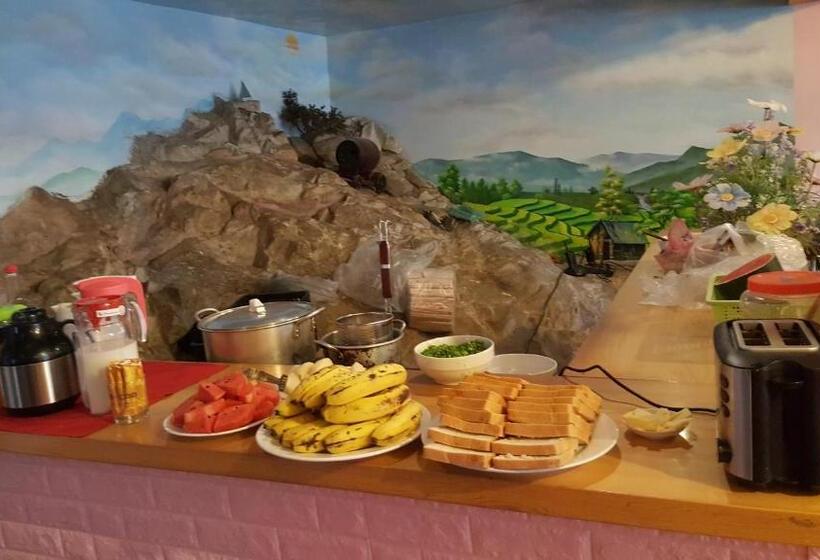 سوییت با چشمانداز کوه, Sapa Scenery