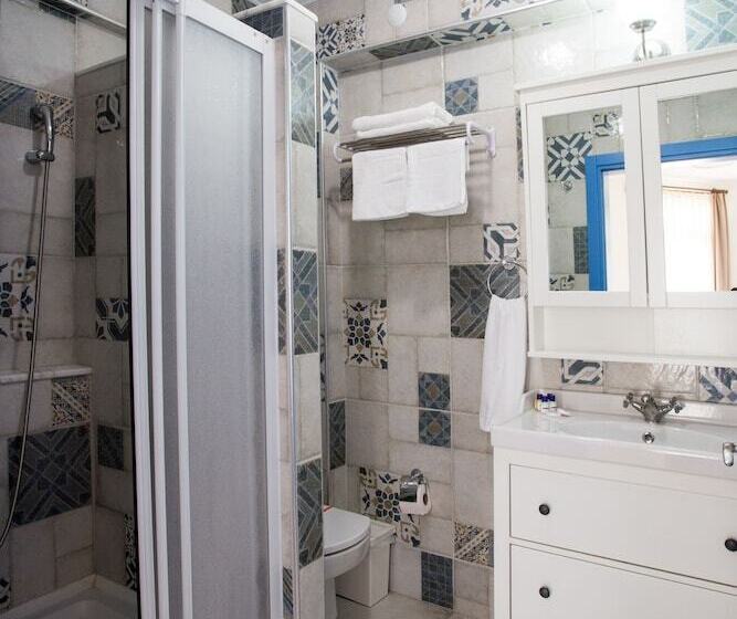 Номер Стандарт Двуспальная Кровать, Villa Marine