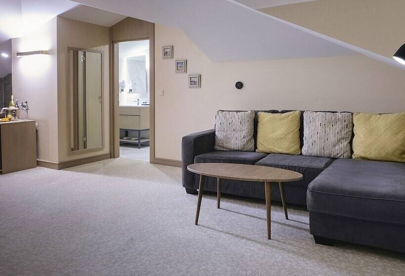 חדר פנטהאוז, Mata Butik