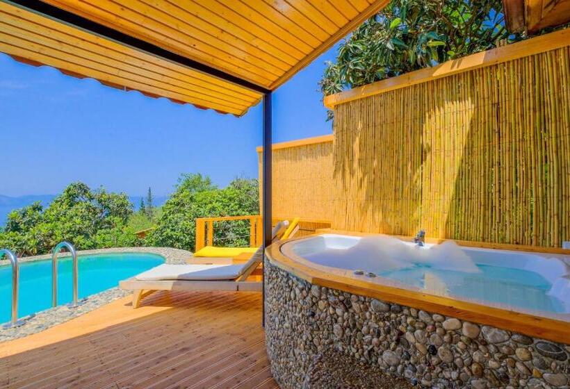 Люкс с Бассейном, Faralya Yoruk Evi Suite   Adults Only