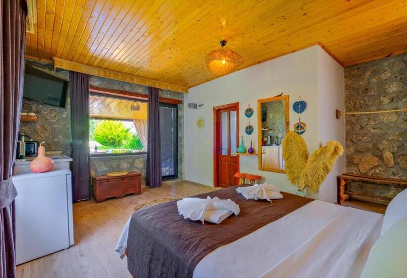 Люкс с гидромассажем, Faralya Yoruk Evi Suite   Adults Only
