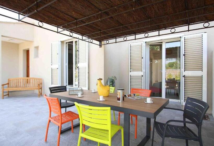 带4个卧室的别墅, Résidence Catherine