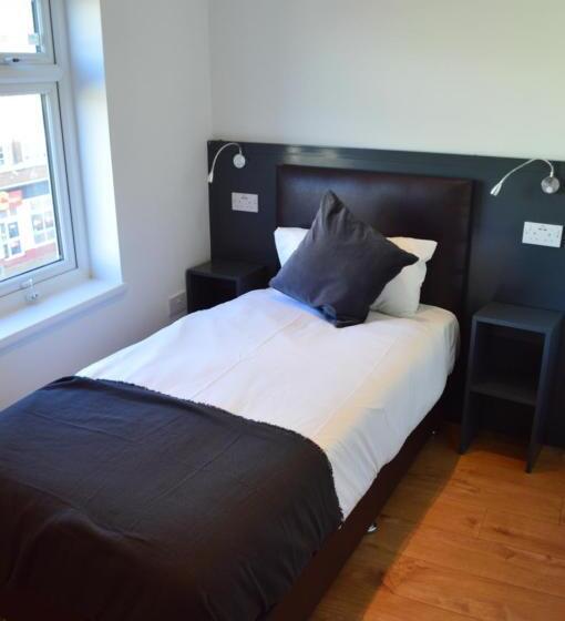 シングルデラックスルーム, Bell Gate House