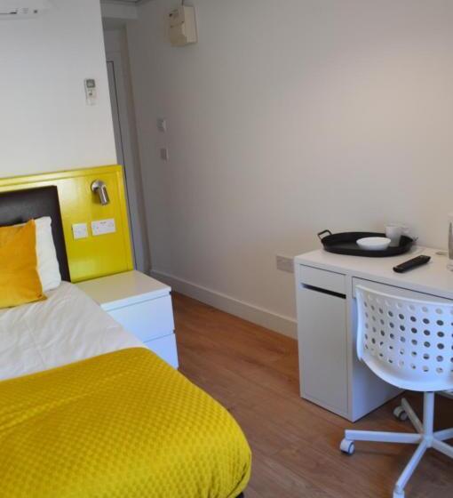 シングルデラックスルーム, Bell Gate House