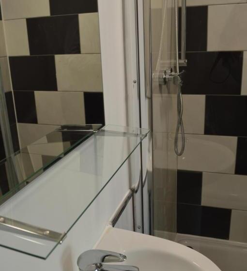 シングルデラックスルーム, Bell Gate House