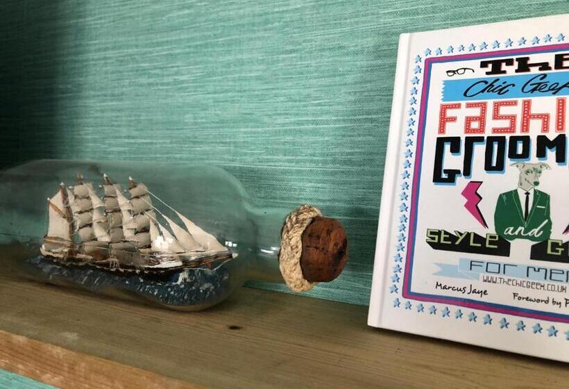 Стандартный Номер Кровать Кинг, Brightham House Boutique B&b   Adults Only