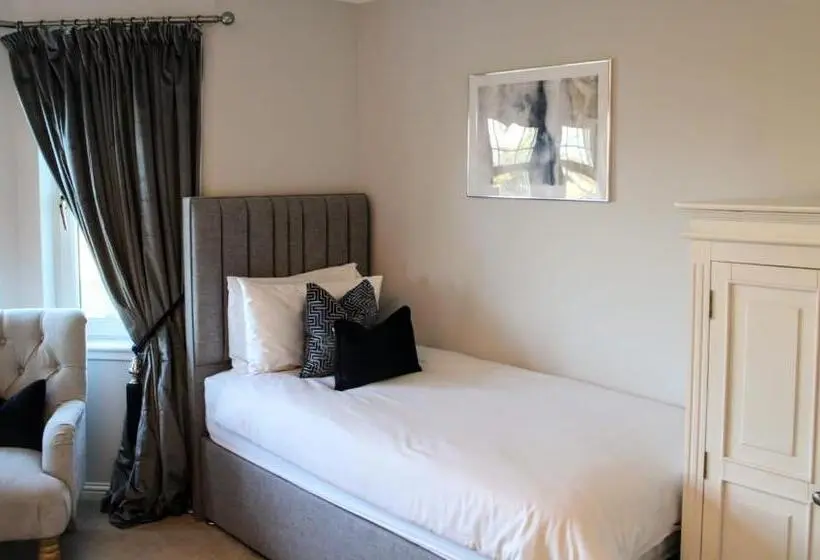Perhehuone, Springfield Lodge Bed And Breakfast