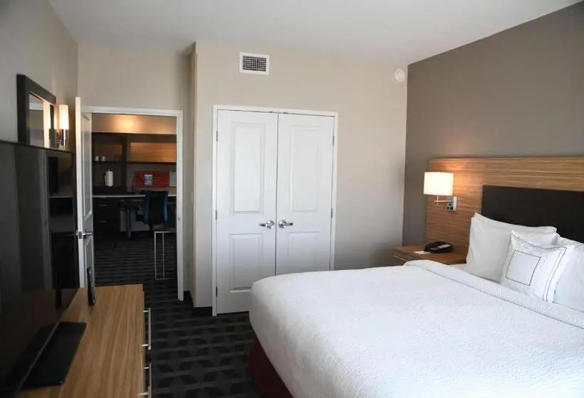 キングサイズベッドのスイートルーム, Towneplace Suites Kansas City At Briarcliff