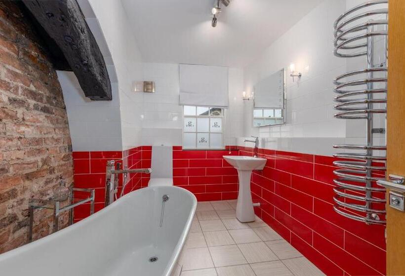 חדר סופריור עם מיטת קינג, Georgian House