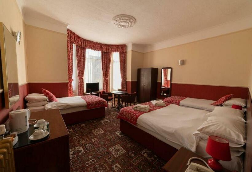 Семейный Номер, Bournemouth Sands