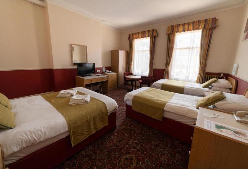 Семейный Номер, Bournemouth Sands