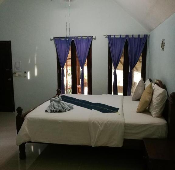 חדר דלוקס נוף לגינה, River Marina Resort