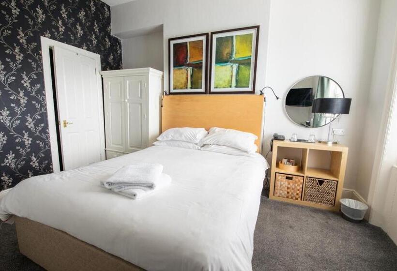 Номер Стандарт, The Nines